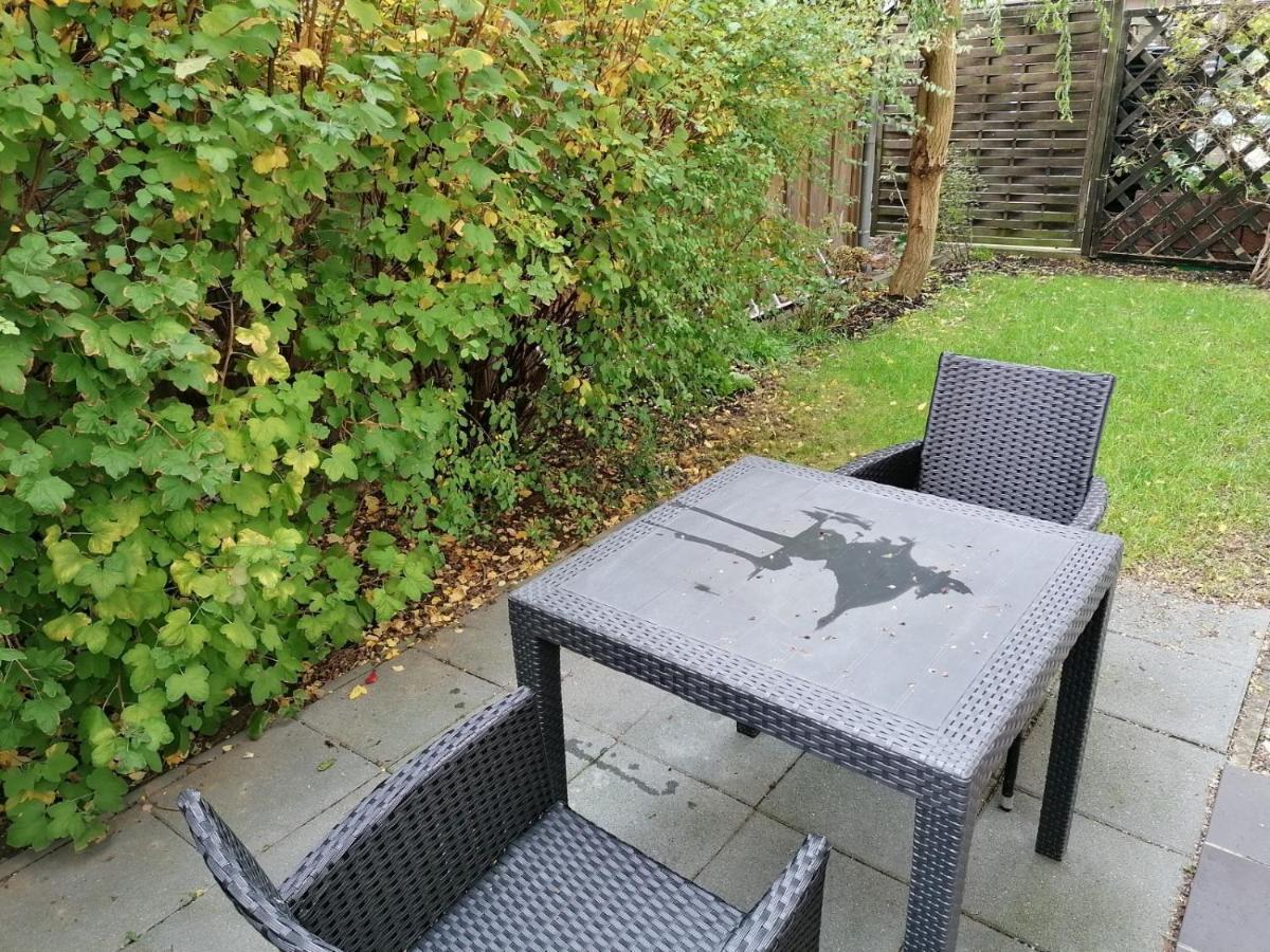 Korner 1 Mit Terrasse & Parkplatz - Abc27 By Abcwismar Apartment Luaran gambar