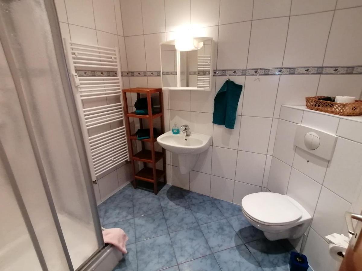 Korner 1 Mit Terrasse & Parkplatz - Abc27 By Abcwismar Apartment Luaran gambar